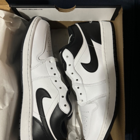 Shoes - Picture 7 of 16